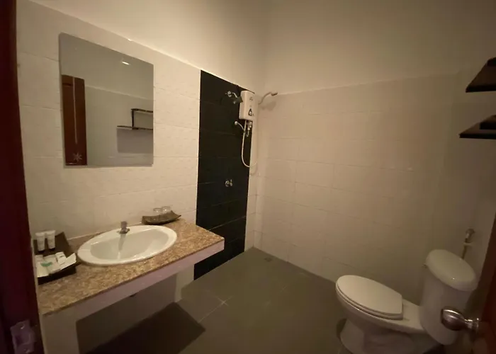 Hotel Maha Kali 3*